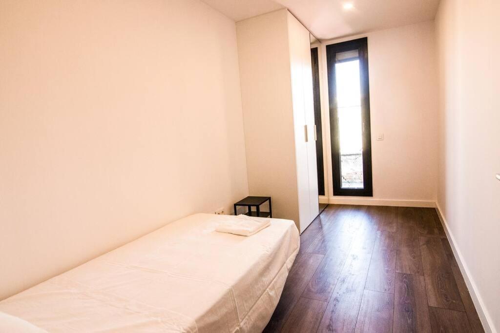 4-1 Apartamento De Diseno En El Centro De Reus Exterior foto